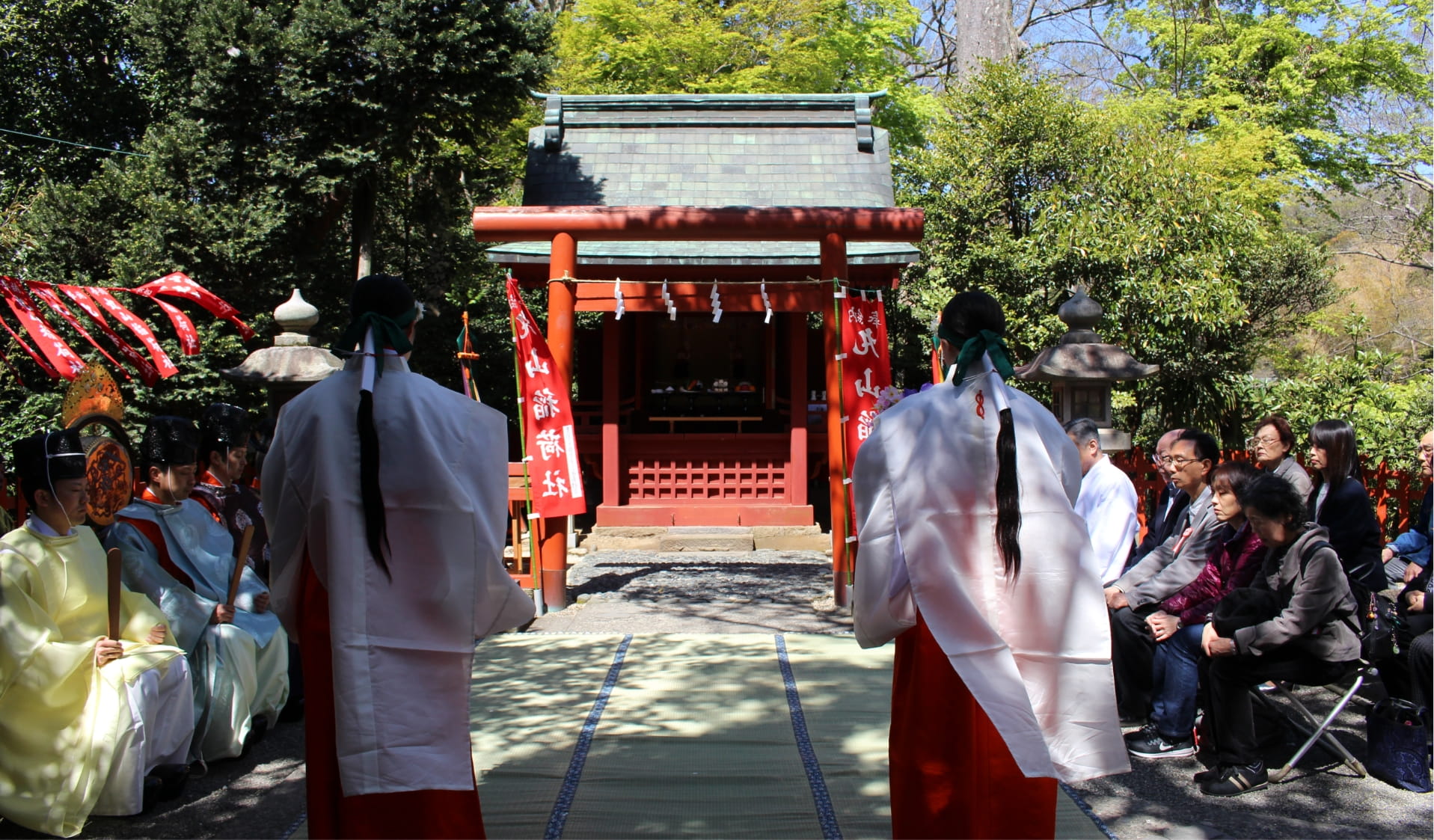 鶴岡八幡宮の例大祭が開催！神社で最も大切な祭典とは？鎌倉観光ならバズトリ -BUZZ TRIP Kamakura-観光・グルメ・自然
