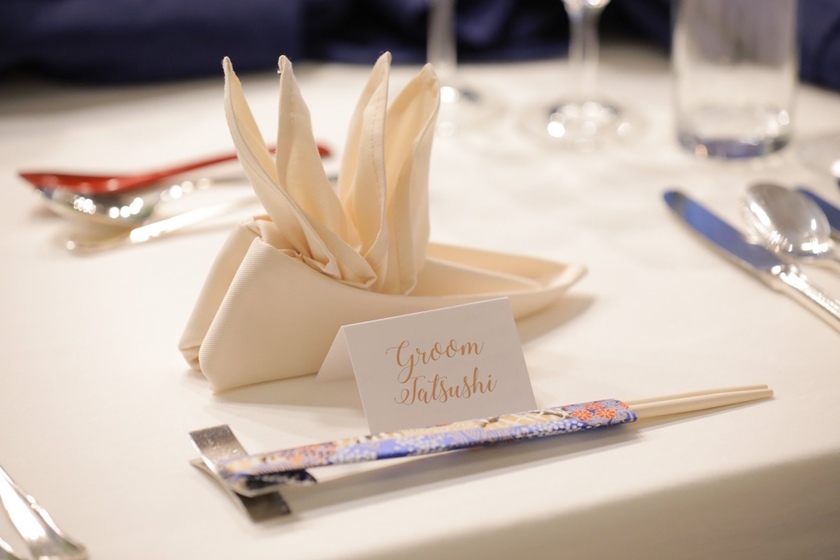 公式 エスタシオン・デ・神戸神戸の結婚式場ナフキン折り①