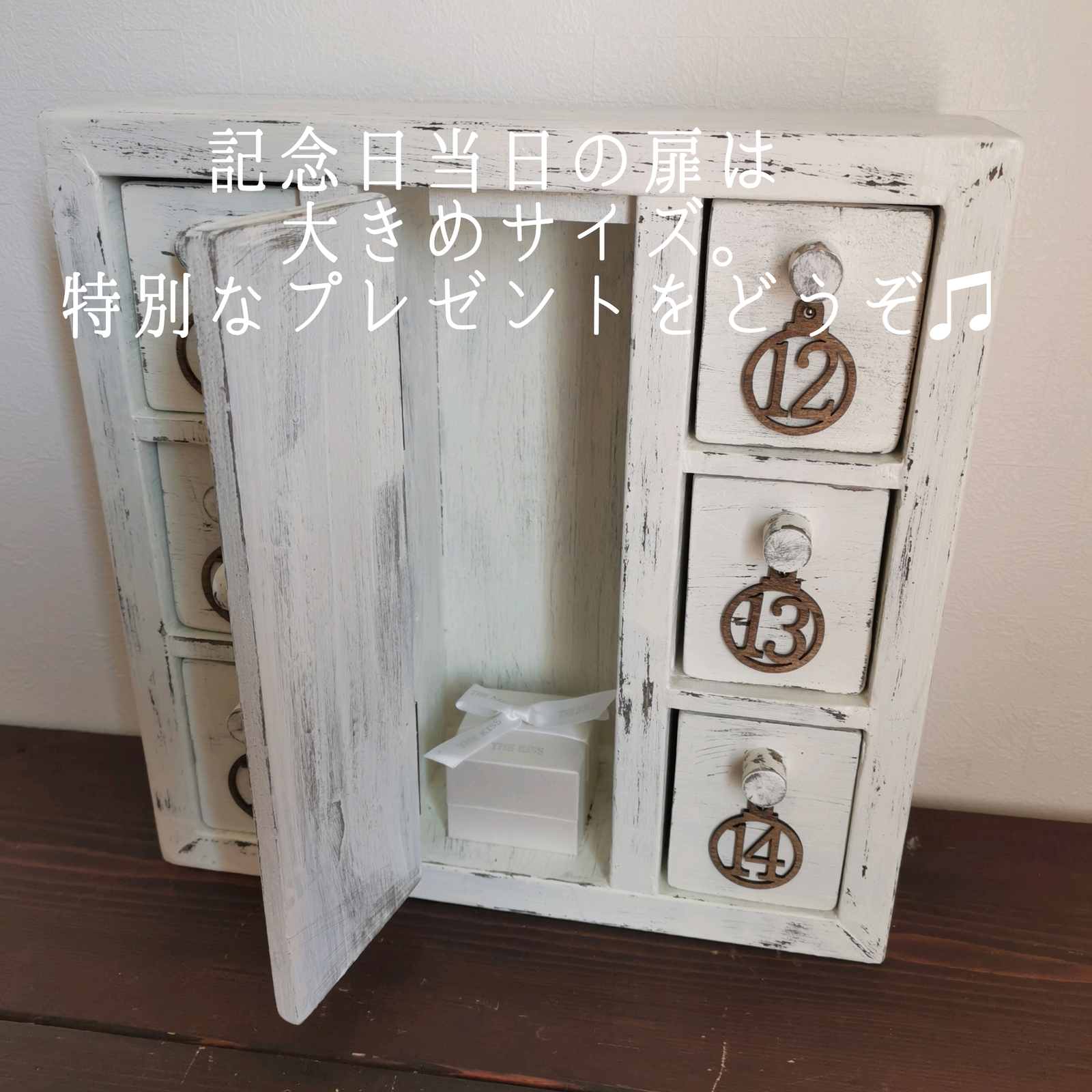 Amazon.co.jp: JapaceジャパスMy Birthday カウントダウンカレンダー 子供用 サイエンスキット24日間の楽しい実験 誕生日&降臨時のユニークなプレゼント 男の子と女の子へのクリエイティブなSTEMギフトアイデア : おもちゃ