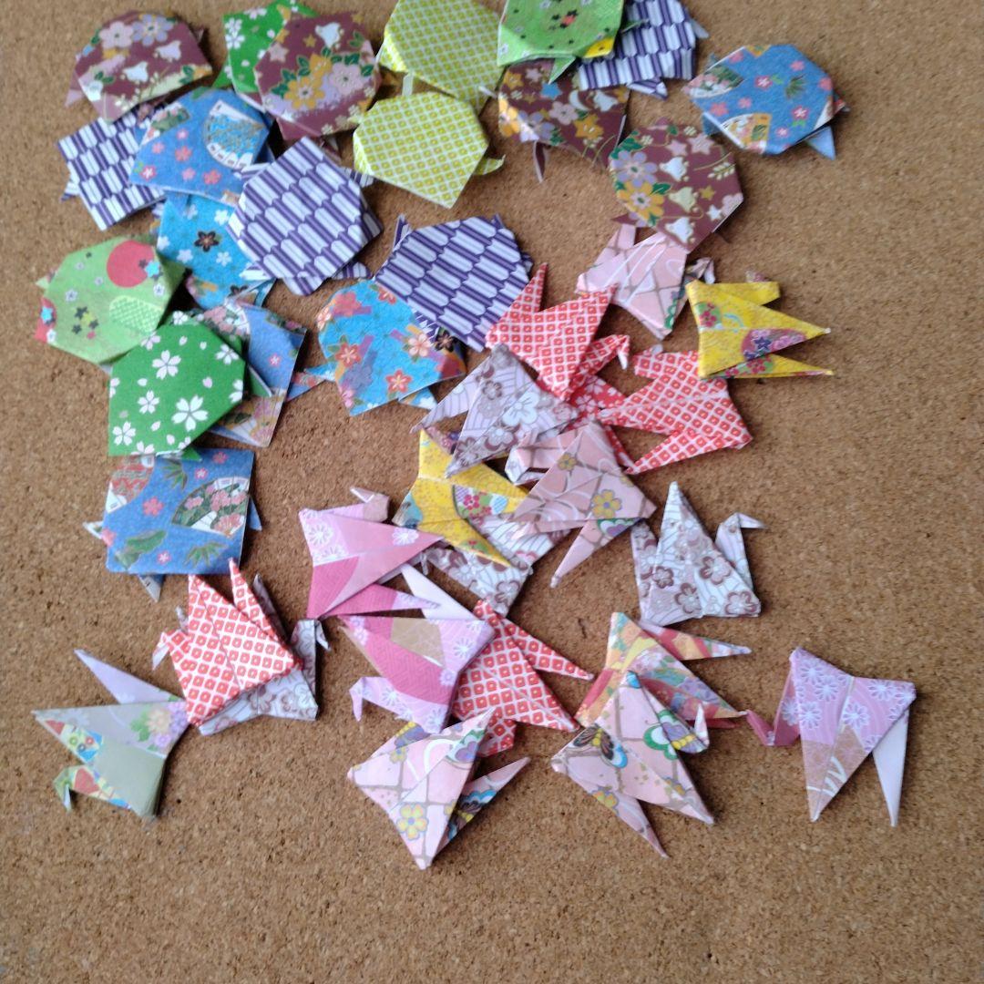 敬老の日のお祝いに お祝いにそえたい折り鶴のまとめ - ゆらり、ふわり