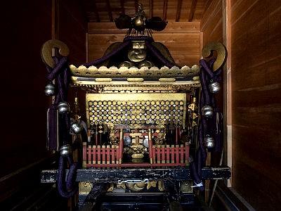 諏訪神社神輿渡御