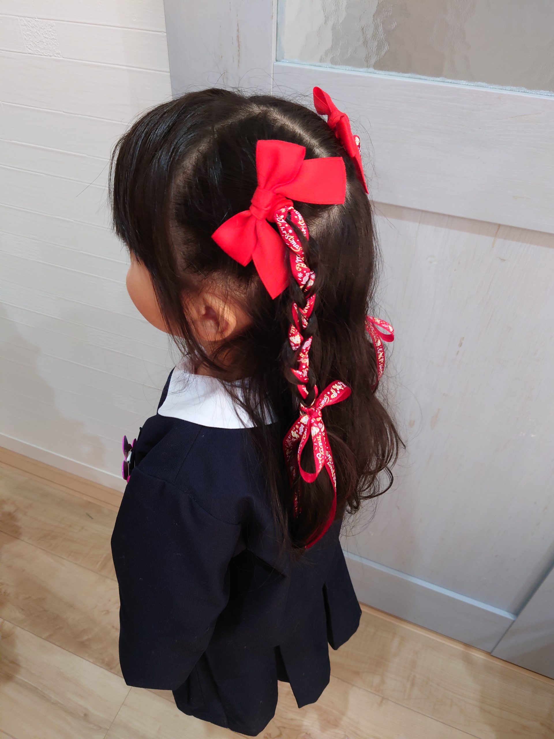 ボード「クリスマスヘア」に最高のアイデア 23 件ヘア, クリスマス, ヘアアレンジ