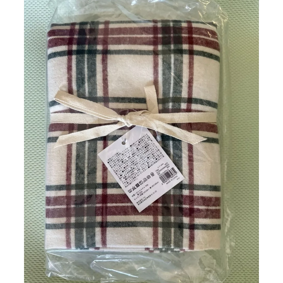 3COINS スリーコインズ 今週の新商品第3弾！ 「クリスマスの食卓」シリーズから『レタリングガラスプレート』『ダイヤ型カトラリーレスト』『 テーブルクロス』など2022年11月15日- エキサイトニュース