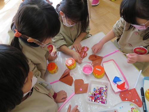 バレンタインチョコ : 横浜市：森の幼稚園＆小学生アウトドアスクール かいじゅうの森船長日記