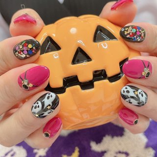 現品♡ジェルネイルチップ ハロウィン おばけ 目 動く 3D モンスター お菓子の通販 by