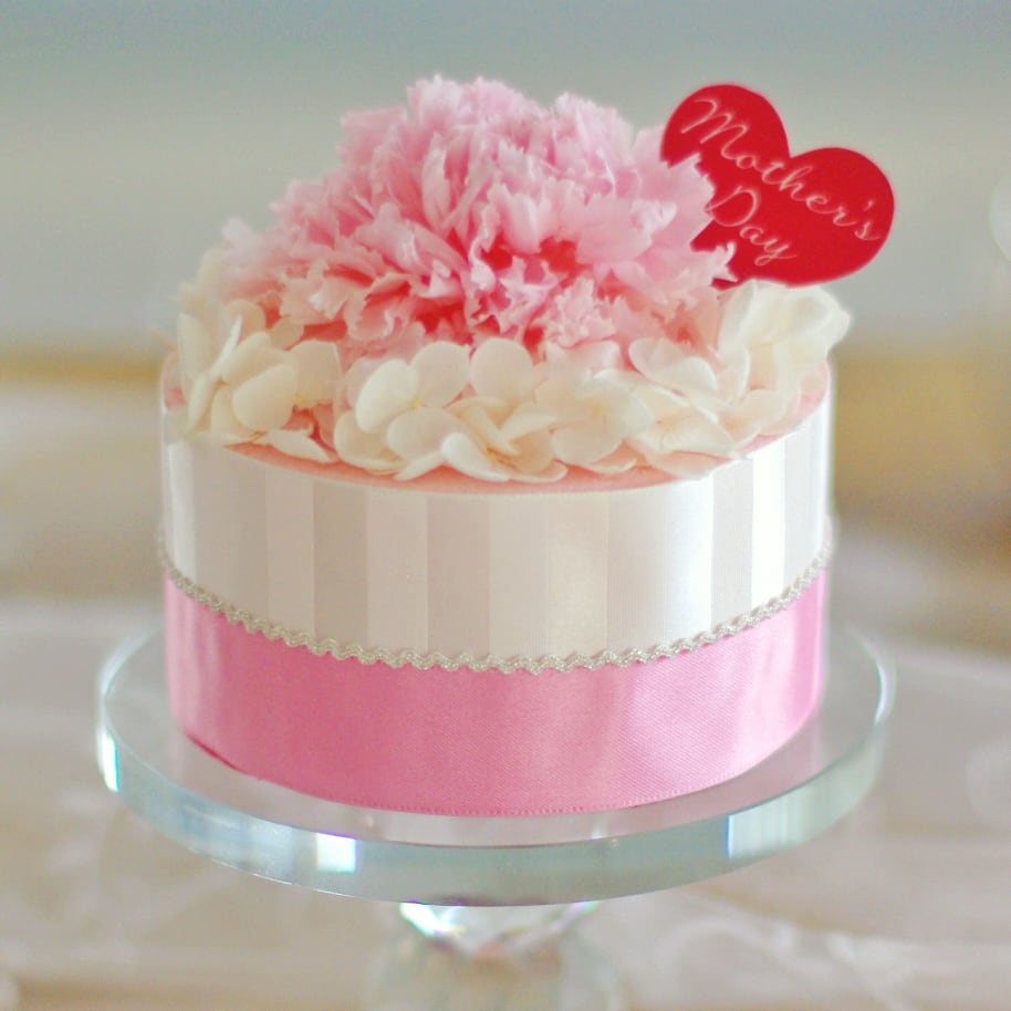 母の日デコレーション カーネーションショートケーキPATISSERIE Aile