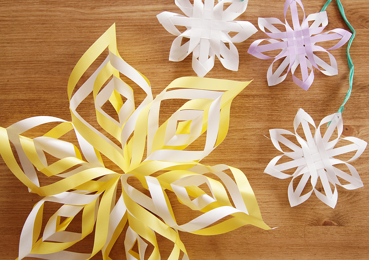 折り紙☆立体的なクリスマスツリーの折り方☆簡単！一枚で星付き3Dツリーおりがみレシピのpaper tocotoco