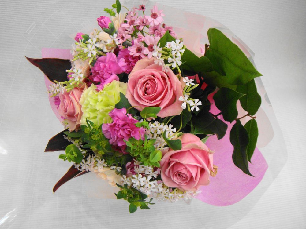 ラナローズ - ボックスフラワー フラワーボックス 敬老の日 ギフト 花 プレゼント アレンジ お誕生日祝い 結婚祝い 祝電 電報 出産祝い引っ越し祝い 記念日 お礼 送別祝いプリザーブドフラワーFiNE