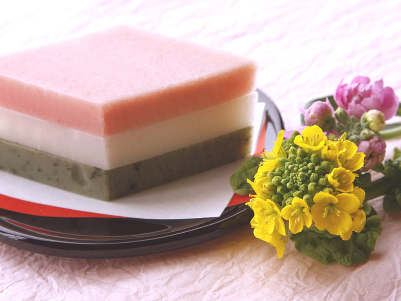ひな祭り用お菓子 ひしもち ＆ 桜もちマルキヨ製菓スタッフブログ