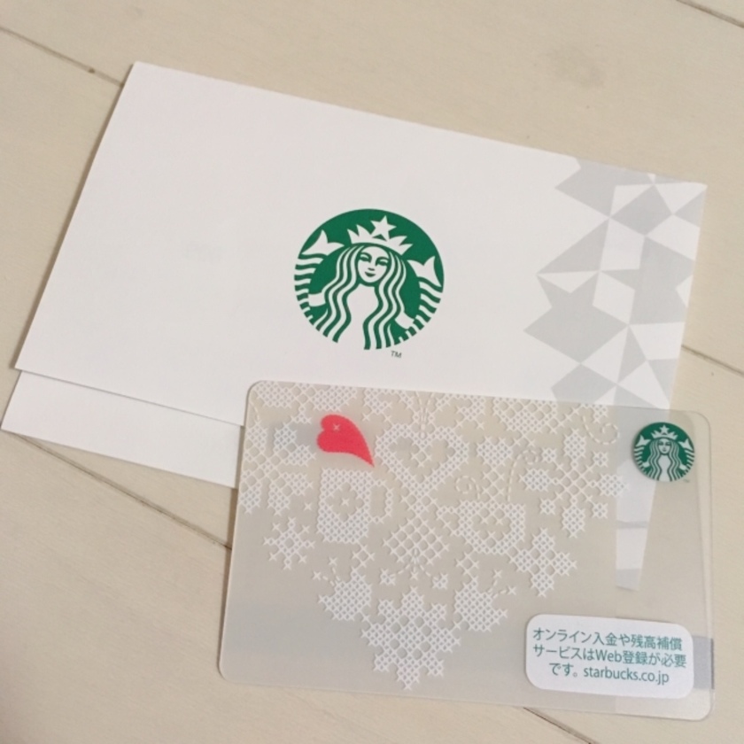 2024.12.26💐ROYAL EARL GREY💐︎💕︎ 今年最後のスタバ☕️✨1年間お疲れ様☺️ 1年間のご褒美に自分へブーケトス💐✨️2024年もありがとう❗️2025年もよろしく❗️ 💐ロイヤルアールグレイブーケフラペチーノ ✔︎︎︎︎エクストラホイップ💐 ロイヤルアールグレイ