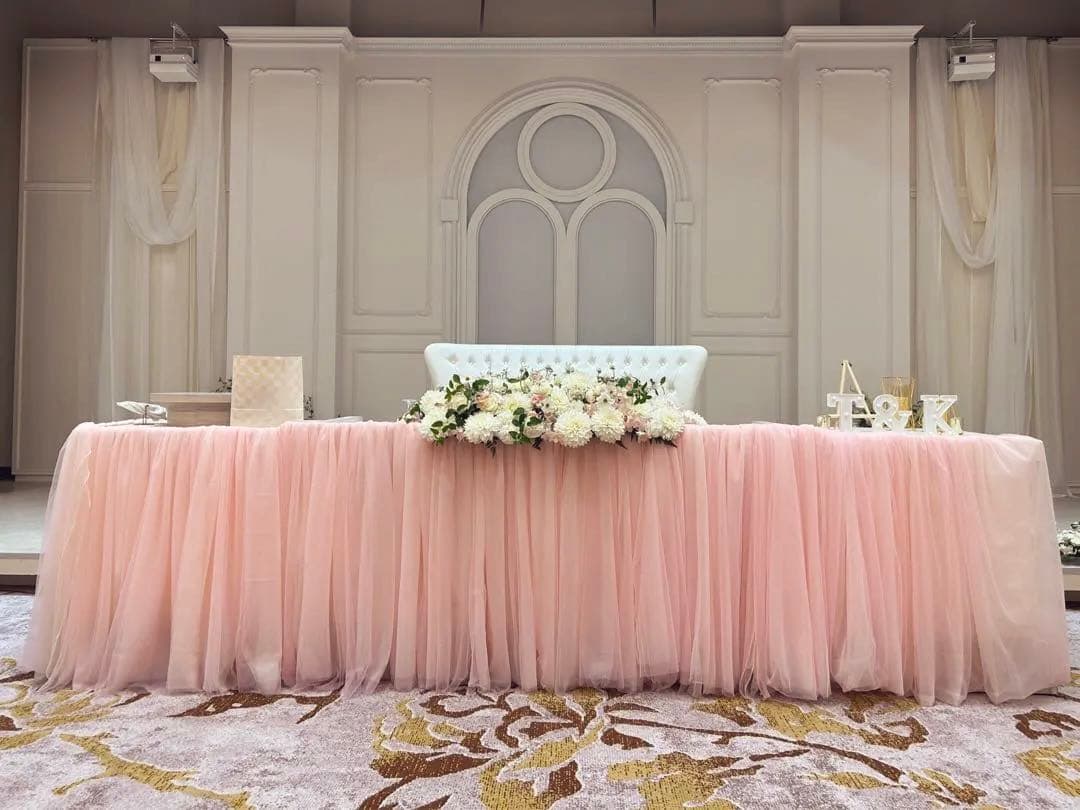 今注目の「高砂ソファ」を取り入れた結婚式のオシャレアレンジ！ マイナビウエディング プレミアムヴェニュ