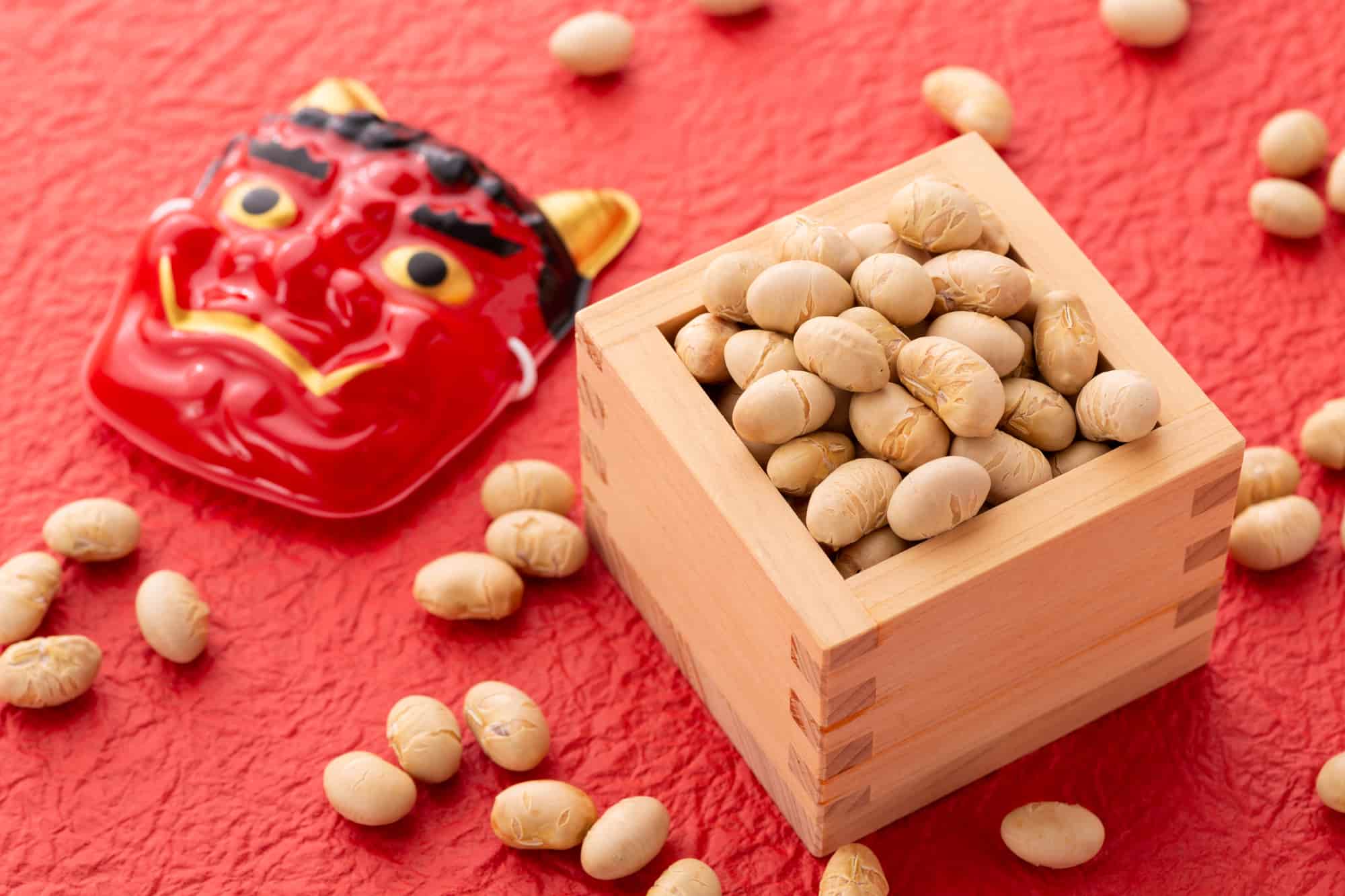 2025年の節分は2月2日！「豆まき」「恵方巻」そして「鬼除け汁」。超簡単な「鬼除け汁」レシピもご紹介！読みものヤマサン食品工業株式会社