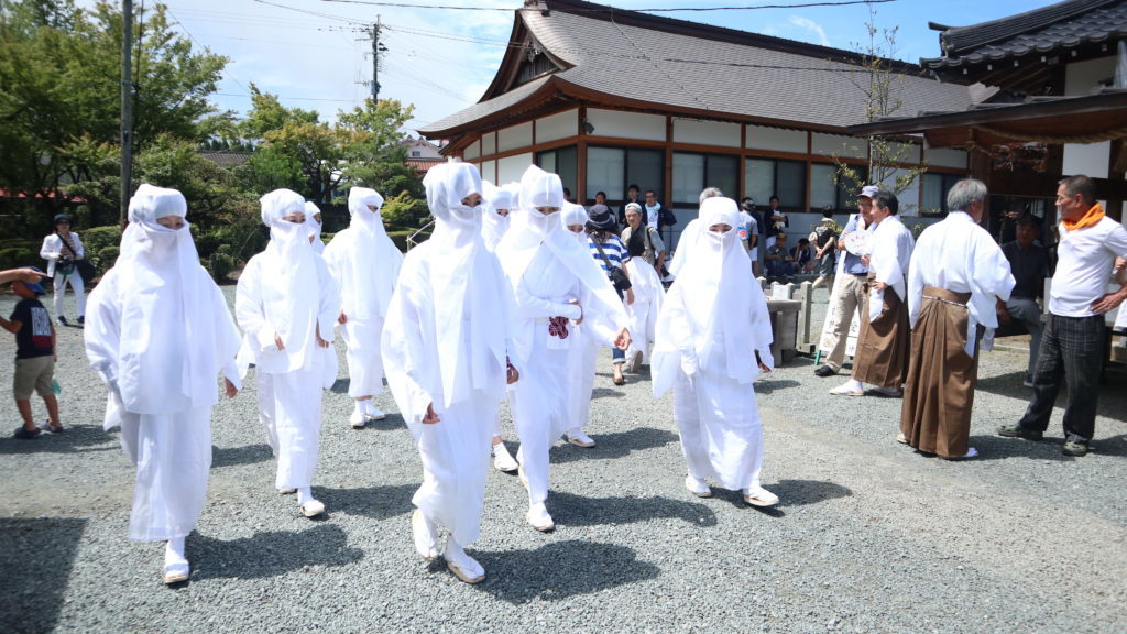 明日香坐神社のおんだ祭日本伝承文化保存会