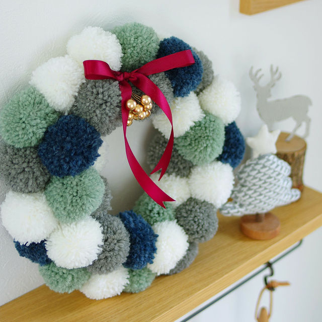 毛糸ポンポンでクリスマスリース作り♪MARK IS みなとみらい店※2019年8月20日をもちまして閉店いたしました生地、手芸用品のオカダヤ okadaya 公式ショップブログ
