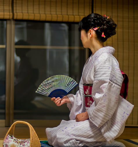 花火大会 浴衣レンタル受付開始 7月25日 火 天神祭、8月5日 土 淀川花火大会が開催予定です。 他にも夏のイベントが遂行されるようで、パスクアでは 浴衣レンタル・着付け 予約開始いたします。 ご予約はお電話かホットペッパービューティーにてご予約下さい