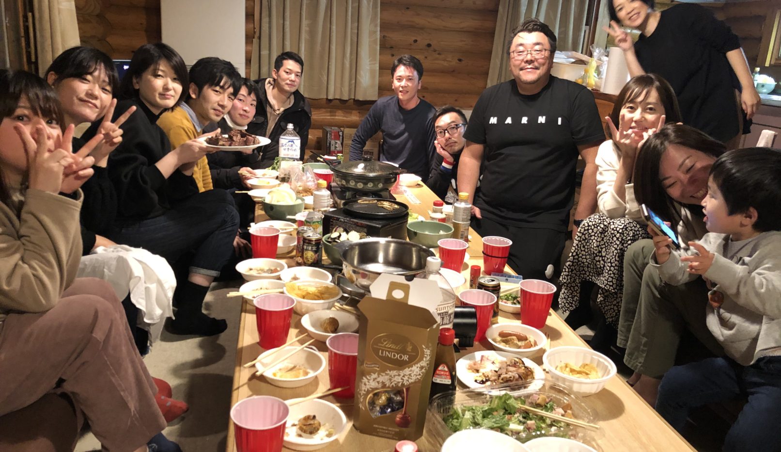 クリスマスパーティーに最適な場所とは？選び方や過ごし方を紹介