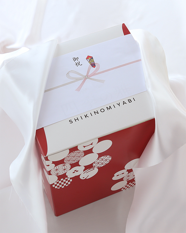 2021 ダイソーに母の日プチプラコスメやカーネーションがいっぱい