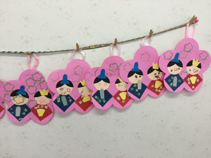 子どもたちと作ろう！紙コップを使ったひな祭り製作3選保育士を応援する情報サイト 保育と暮らしをすこやかに ほいくらし