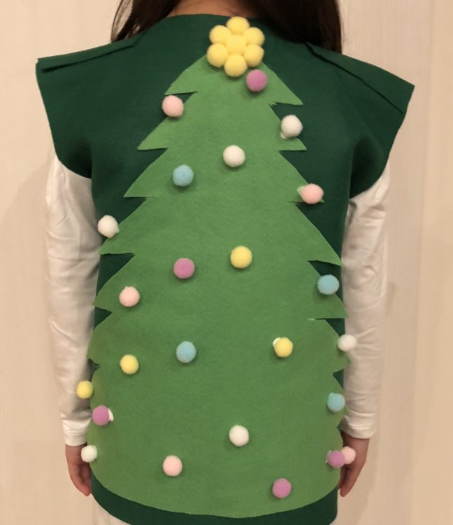 サンタ服みたいなクリスマスポンチョにも♪こびと風とんがりフードケープの作り方 無料型紙ありnunocoto fabric