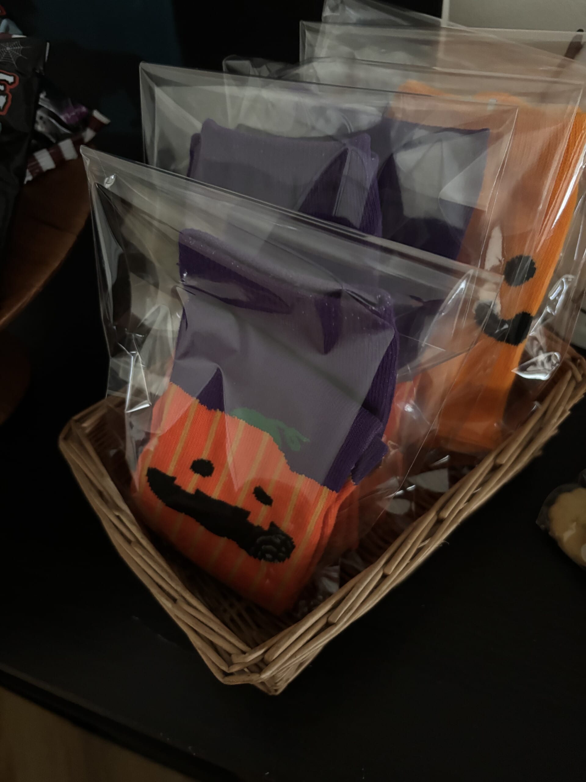 100均セリア「ハロウィン2025」飾り、仮装アイテムなど - natsuma.jp どこで買える