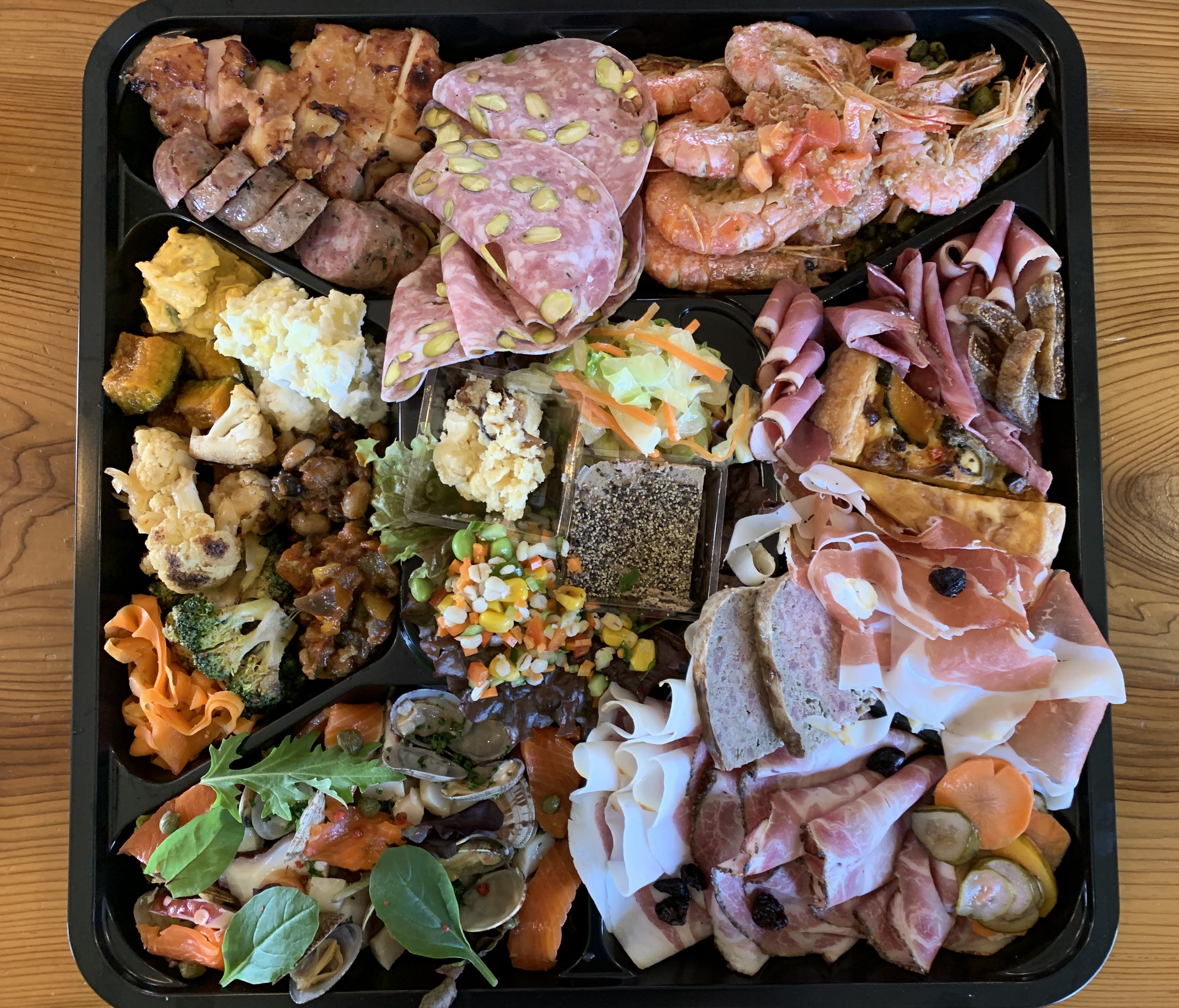 冷凍クリスマスオードブル」発送まだ間に合います - 体にやさしい洋食屋さんAJISAI＜アジサイ＞