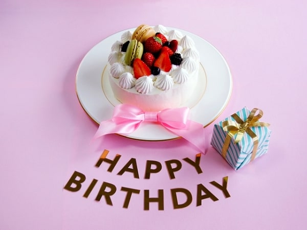誕生日を祝うメッセージを書くときに役立つ英語表現！語学をもっと身近に「ECCフォリラン！」公式サイト
