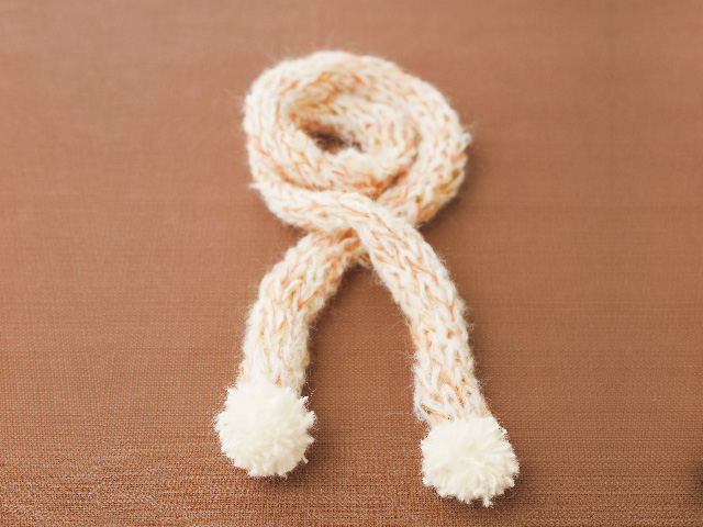 指編みは簡単にできる！ ブレスレット、マフラー、コースター、シュシュの作り方を動画で解説HugKum はぐくむ