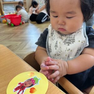 9月 0歳児向け！ 敬老の日にピッタリのプレゼント製作5選保育士を応援する情報サイト 保育と暮らしをすこやかに ほいくらし