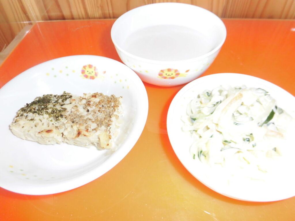 末広形でおめでたい鶏肉の松風焼き