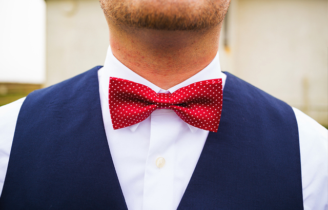蝶ネクタイ 結婚式 昼の結婚式で蝶ネクタイはOK？失礼＆ダサい