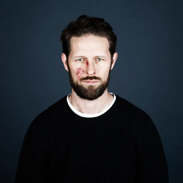 生後2ヵ月の赤ちゃんの成長と発達 - 新生児の睡眠と授乳パンパース