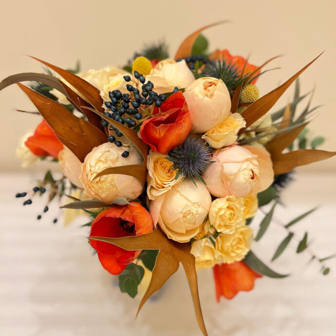 秋色ブーケ特集 ドライフラワーやくすみカラーなど、秋婚に最適なお花とブーケをご紹介！トキハナmagazine