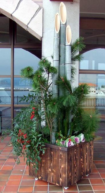 門松の竹が斜めに切られる理由＝「徳川家康がきっかけ」説が有力 「武田信玄の首に見立てて斜めに 」ラジトピ ラジオ関西トピックス