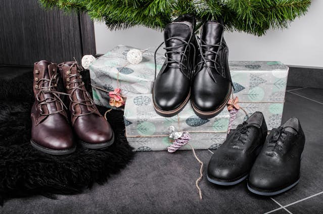 女性が喜ぶレディースブーツ19選人気ブランドのトレンドブーツを年代別に紹介womangifts by memoco