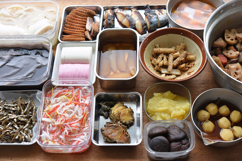 お正月の簡単おもてなし料理特集！親戚の集まりでも困らない便利なごちそうメニュー！folk