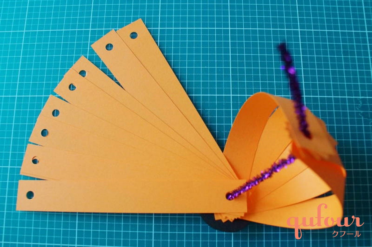 クラフトパンチで作るハロウィンのカボチャの作り方 - How to Make Halloween Pumpkin With Paper Punch