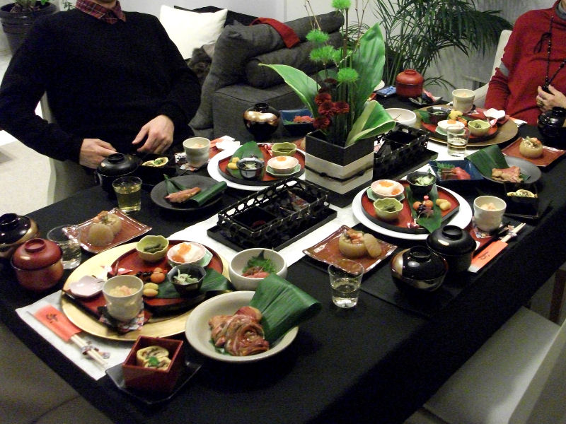 100均で、お正月をおしゃれにテーブルコーディネートWEBOO ウィーブー暮らしをつくる