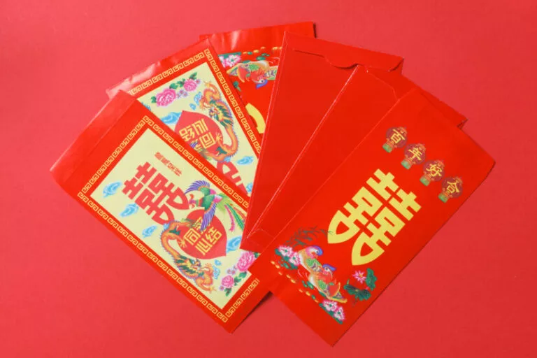 国内だけの結婚式より、海外挙式＋国内披露宴の方が安い？人気急上昇！note結婚式・ウェディングに関わる役立つ情報をお届け会費制結婚式や1.5次会なら「会費婚」披露宴・帰国後パーティ