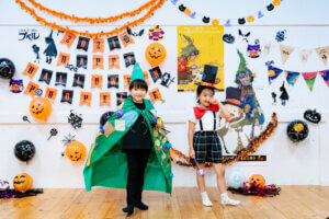 ドラキュラマント100均材料３つで簡単DIY 製作30分！こどものハロウィン衣装手作り💖 - kuchakunのブログ：注文住宅と庭と家族の育児記録