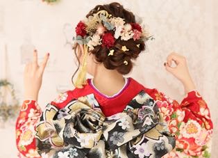 ミディアムさん必見 12種類の振袖向け髪型から似合わせを叶えよう！振袖コラム岡山・香川最大の振袖レンタル・購入の林屋