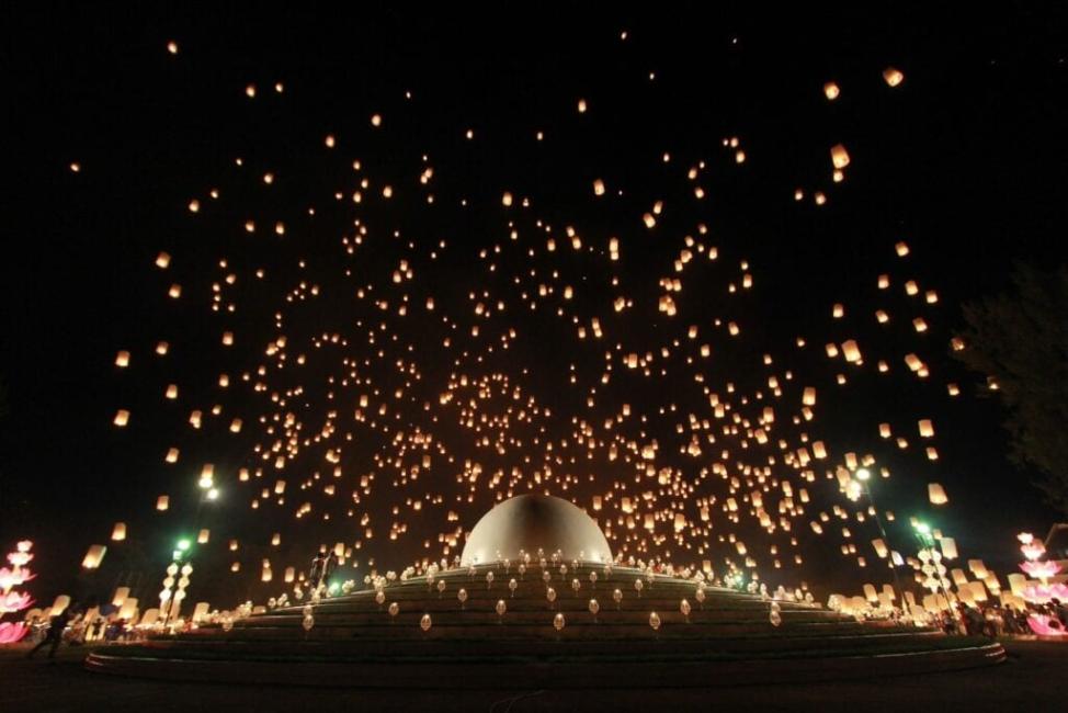 チェンマイのロイクラトン祭り イーペン祭り 無料会場12選Chinagmai43