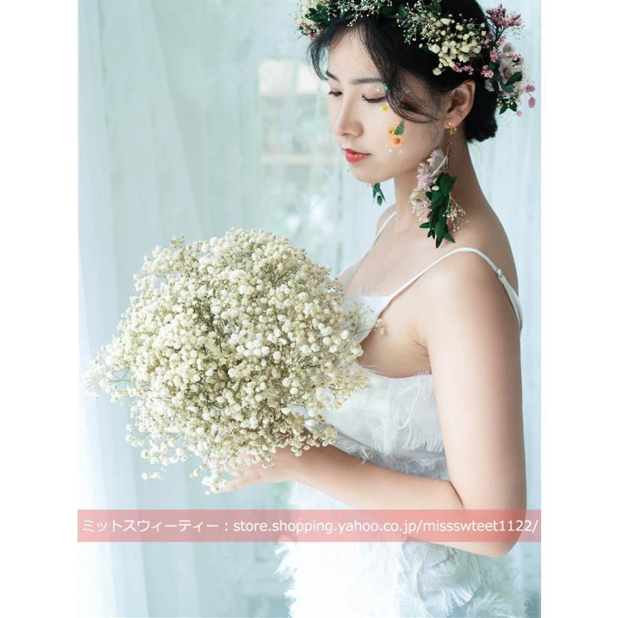 かすみそう＆ミモザのクラッチブーケ 生花- ウェディングフラワーセレクトショップ