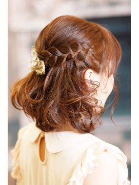 ショート・ボブ向け お家で出来る『セルフハーフアップ２選』