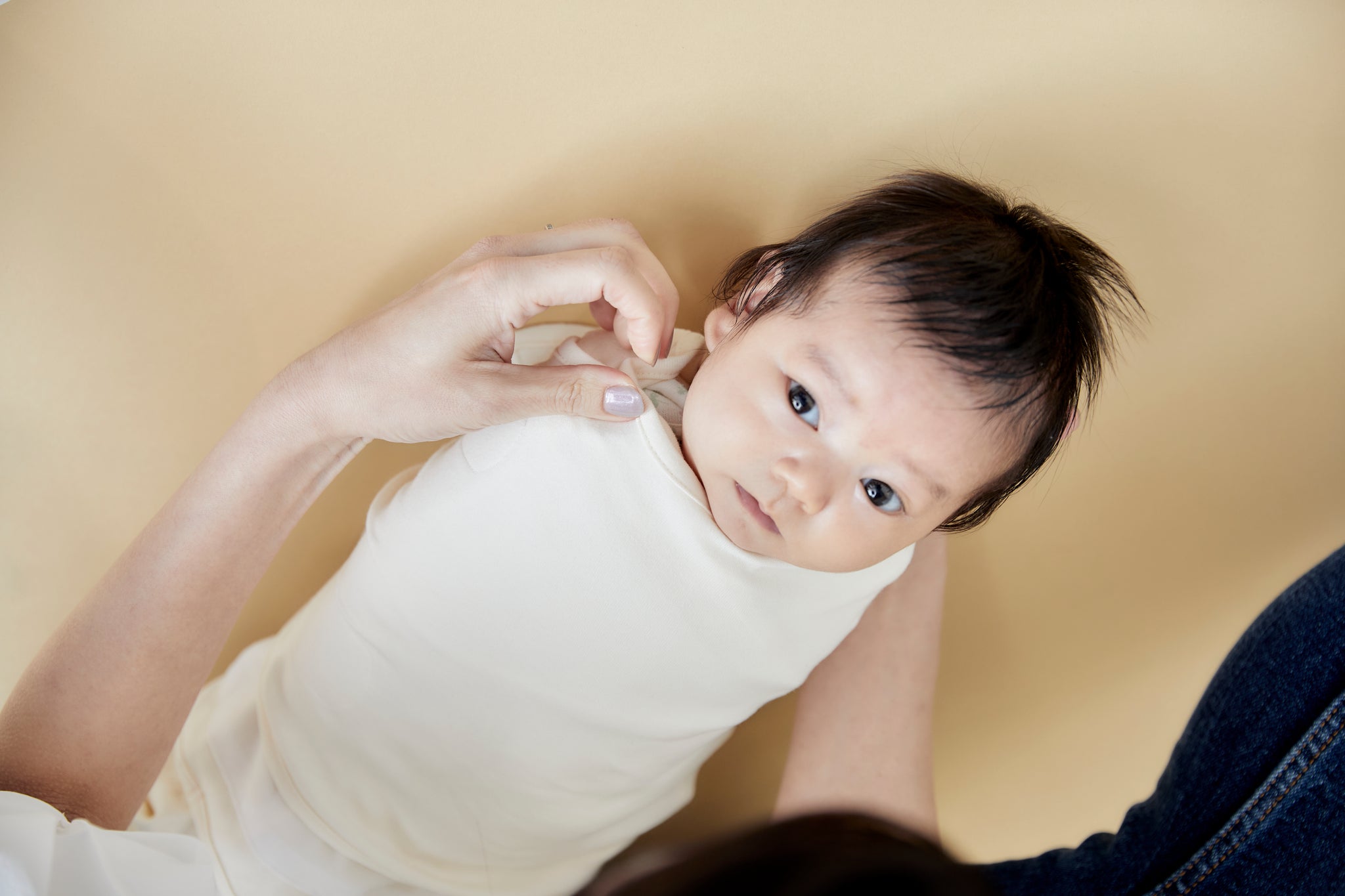 ギャン泣きが秒でストップ！魔法のおひなまきスリングならnicoBaby 公式