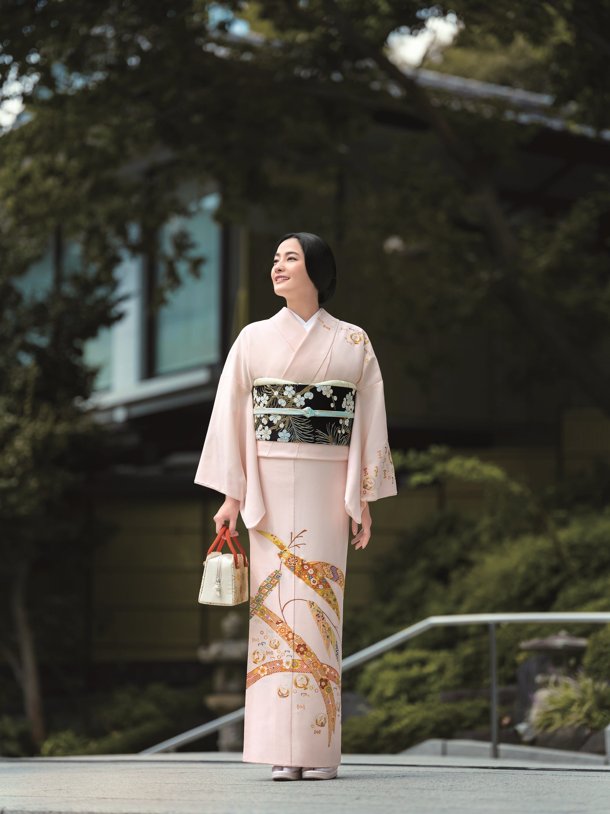 お正月の着物初詣・新年のご挨拶、ふさわしい着物の種類とマナ