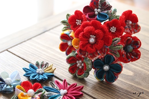 はじめての「つまみ細工」手作りで成人式の髪飾り♪無事完成しました！ : neige+ 手作りのある暮らし