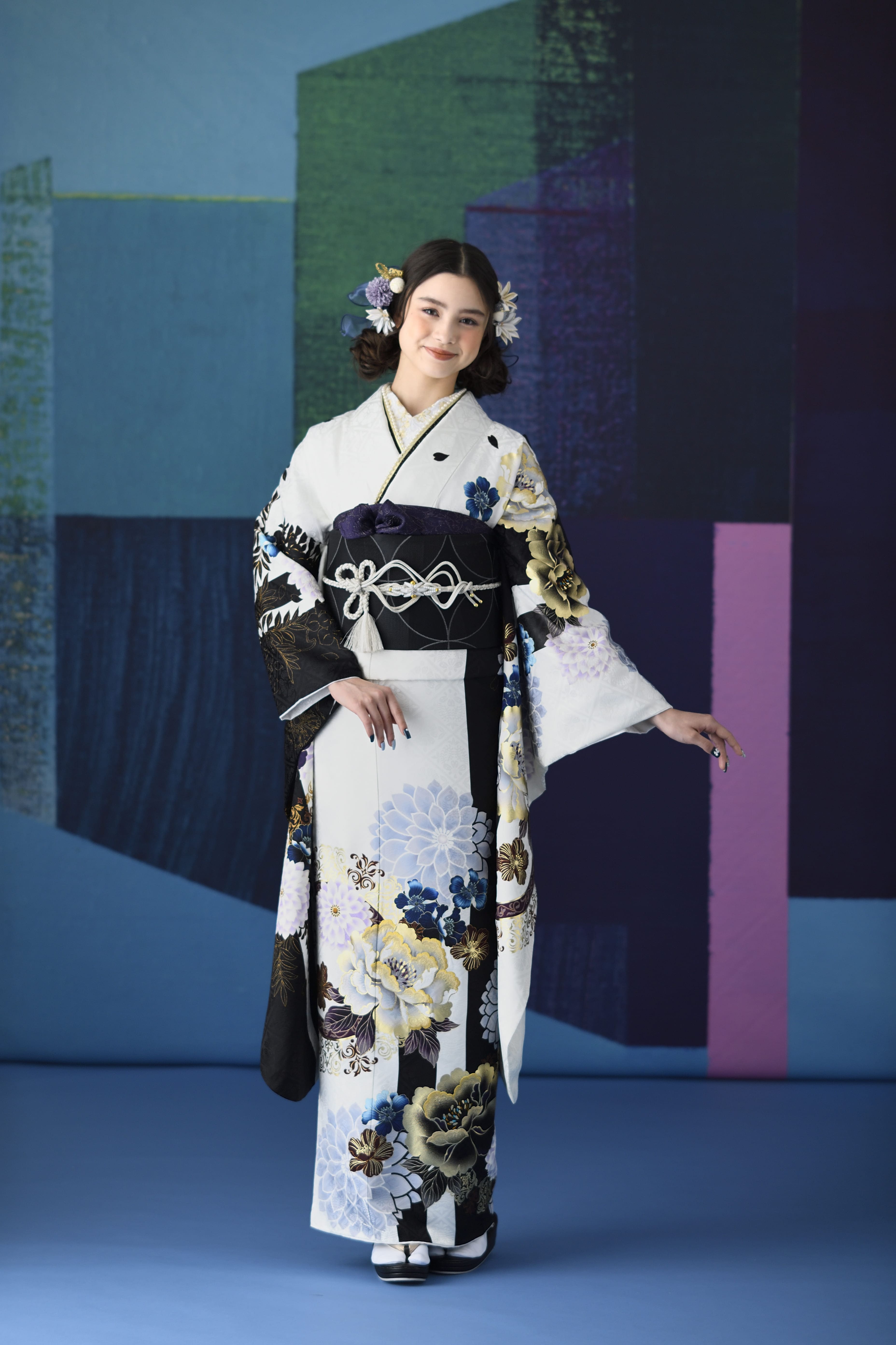 レトロモダンな振袖の着こなし！成人式は自分らしくお知らせ静岡・浜松で成人式の振袖レンタル・前撮りならアニバーサリースタジオ ガーネット