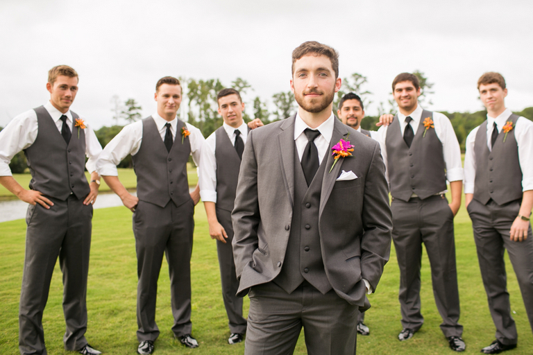 ブライズメイド・アッシャーは何をする？結婚式進行例から依頼の仕方、衣裳まで完全ガイド結婚ラジオ結婚スタイルマガジン