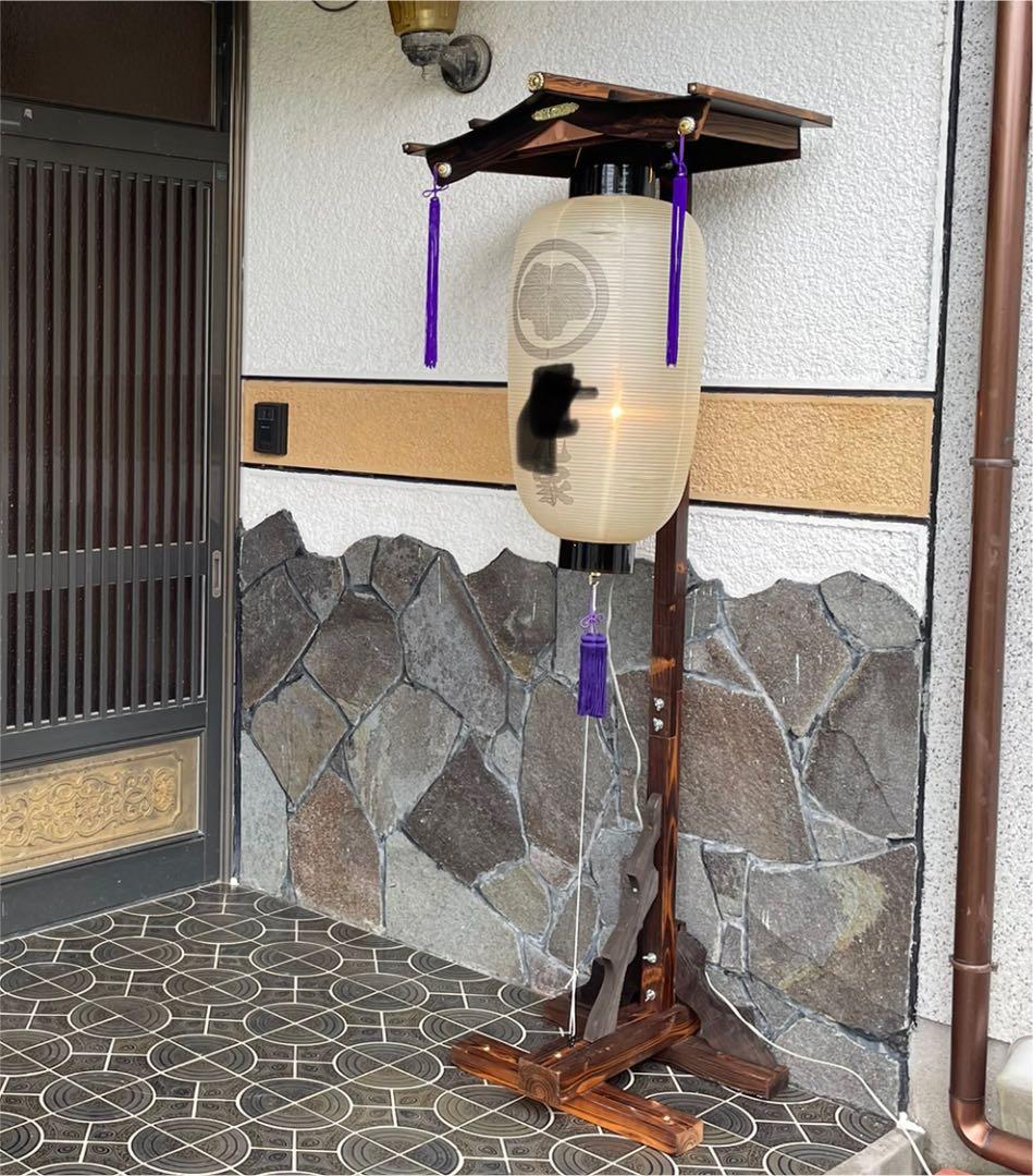 広島のお盆 お墓にあざやかな盆灯籠を飾る風習SOBANI -エンディングに関する様々な情報をわかりやすく解説