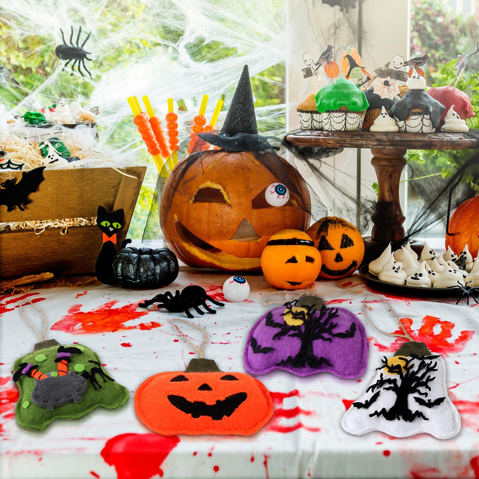 子供とおうちハロウィンの飾りを手作り フェルトで作るガーランド